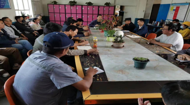 拧紧安全生产“开关” 携手共筑安全“防线”  --6732顶级游戏娱乐工投公司召开安全管理规范化专项整治工作会议