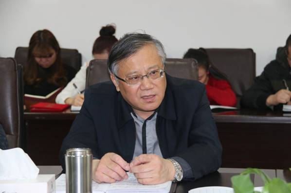 增强使命感和责任感，，，，，，积极作为，，，，，，为实现“十三五”良好开局而努力奋斗