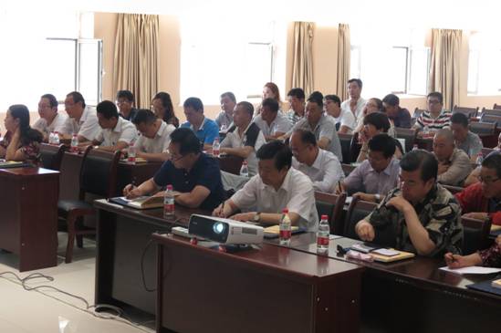 加强业务培训，，，，，提升工作能力