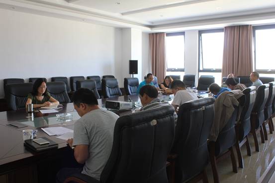 向先进楷模尹磊同志学习，，，，，贯彻落实《中国共产党问责条例》